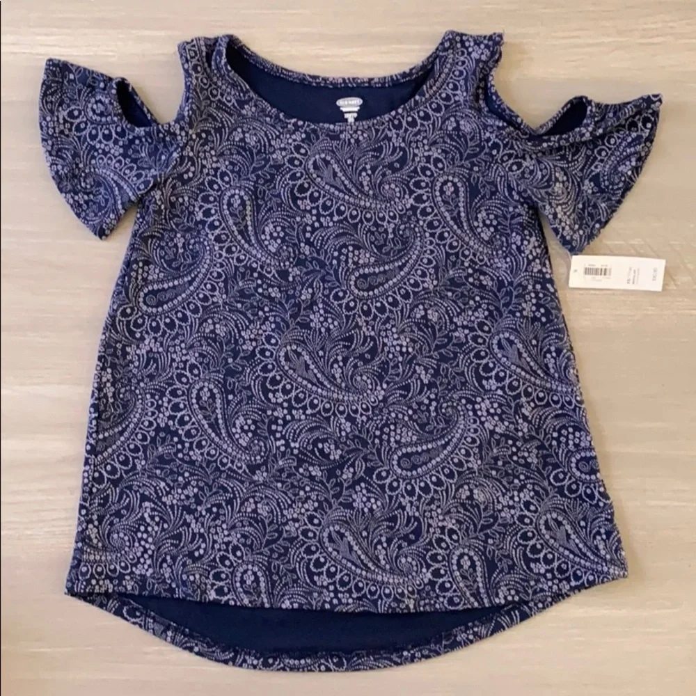 Old Navy NWT Girls Cold Shoulder Paisley Top